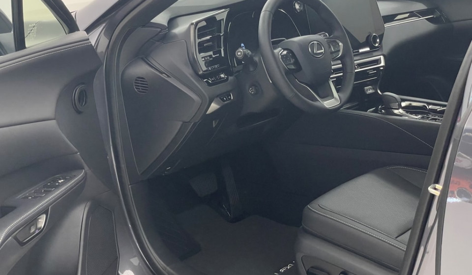 LEXUS RX 450h+ Comfort E-FOUR