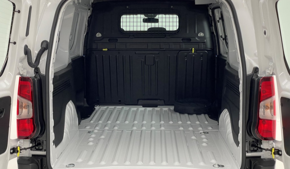 TOYOTA PROACE CITY Van Electric L1 50kWh Active