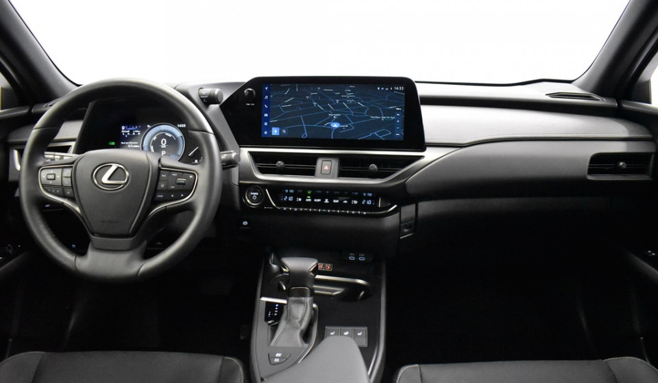 LEXUS UX 250h Comfort E-FOUR Voll-Hybrid