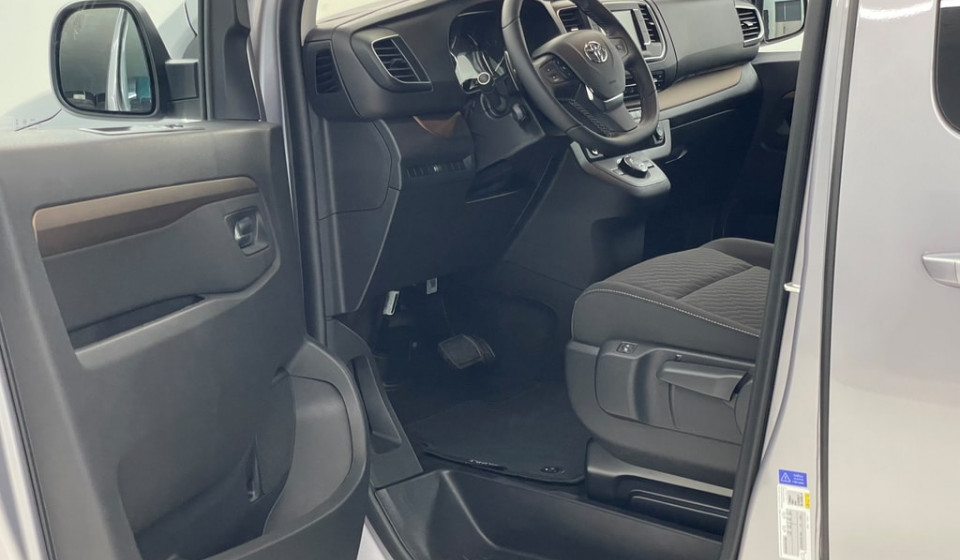 TOYOTA PROACE VERSO L1 2.0 D Trend