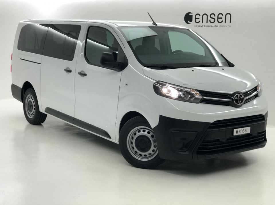 TOYOTA Proace Verso 2.0 D-4D Combi Long