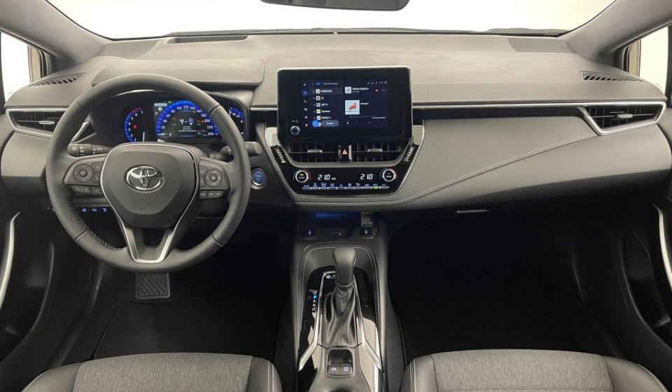 TOYOTA Corolla 1.8 HSD Trend e-CVT