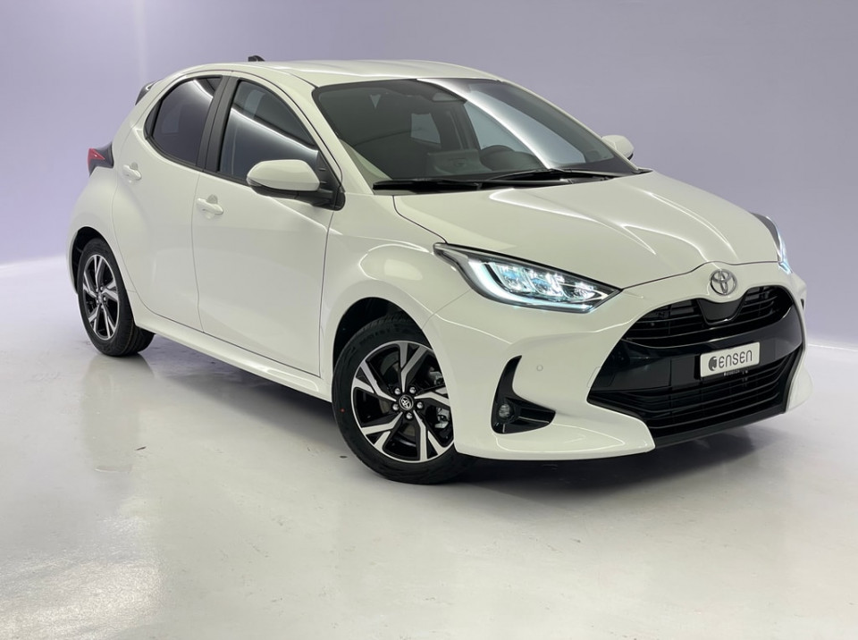 TOYOTA Yaris Hybrid 1.5 Trend