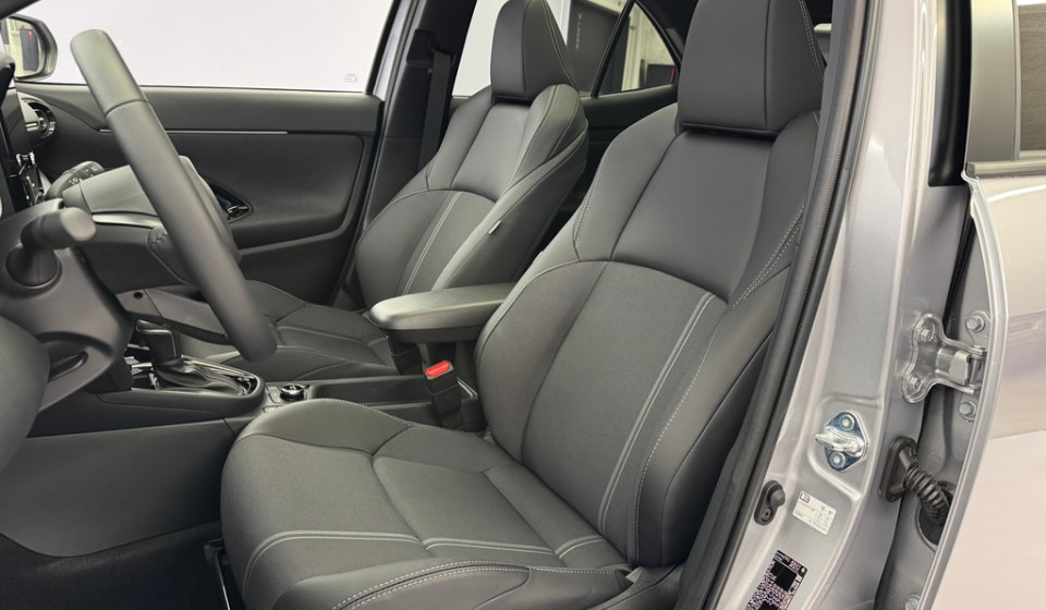 TOYOTA Yaris Cross Hybrid 1.5 Premium AWD-i