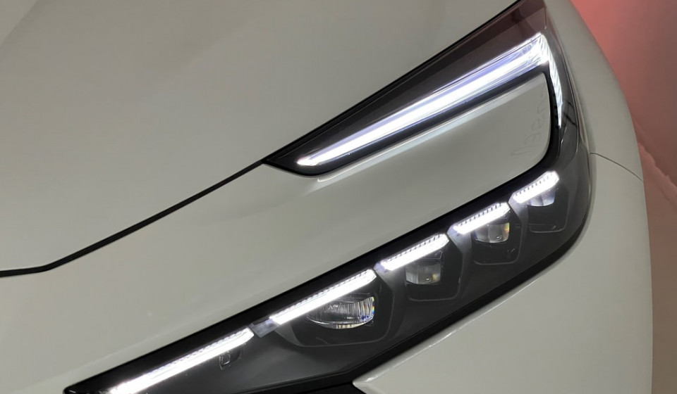 TOYOTA C-HR Hybrid 2.0 Trend AWD-i