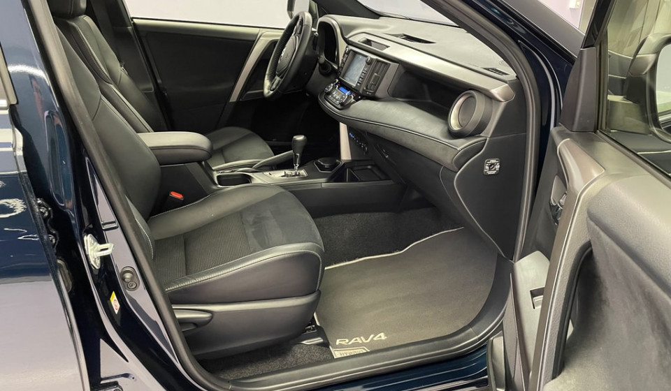 TOYOTA RAV-4 Hybrid 2.5 Style AWD