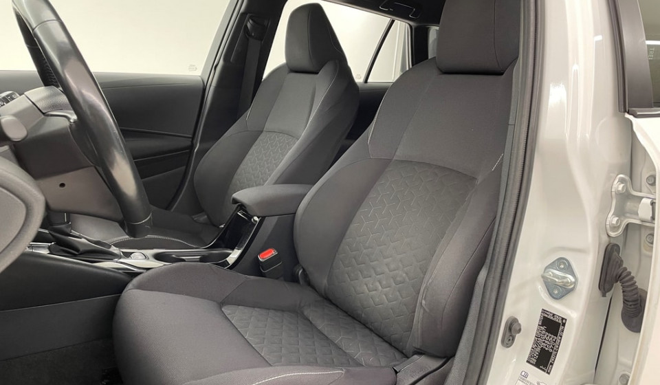 TOYOTA Corolla Touring Sports Hybrid 1.8 HSD Comfort