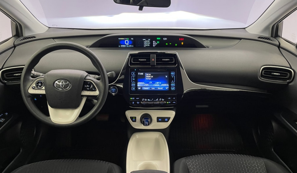 TOYOTA Prius Hybrid 1.8 Sol