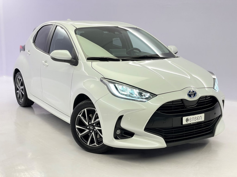 TOYOTA Yaris Hybrid 1.5 Trend