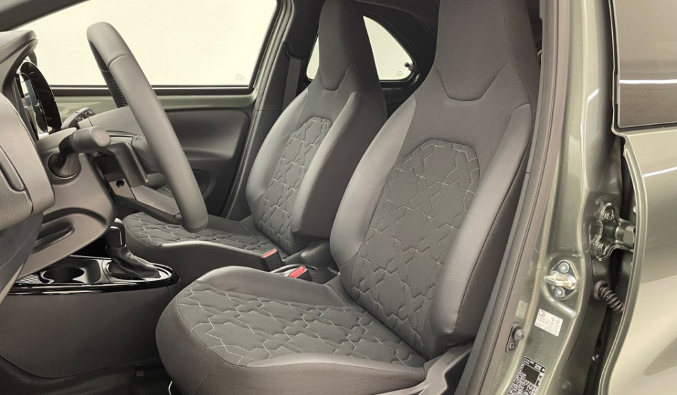 TOYOTA Aygo X 1.0 VVT-i Style CVT