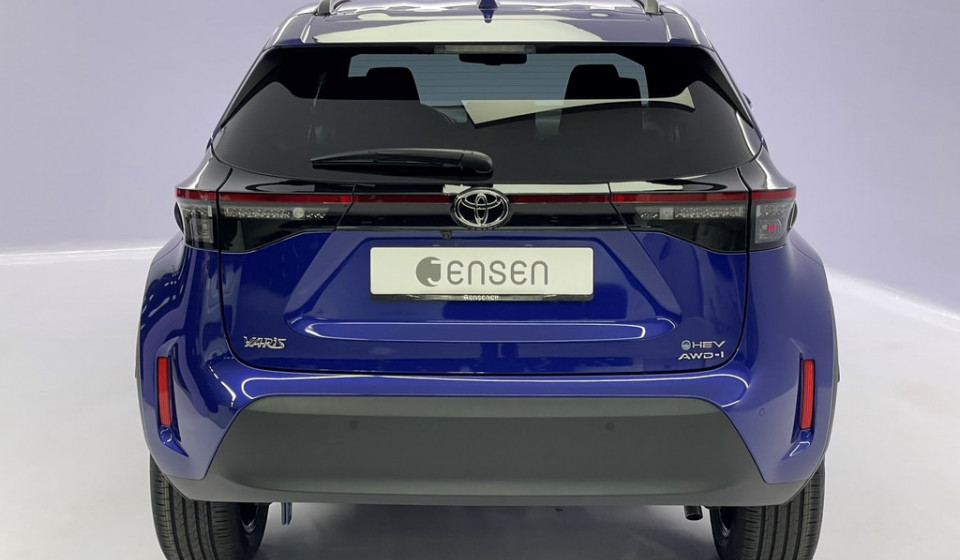 TOYOTA Yaris Cross Hybrid 1.5 Trend AWD-i
