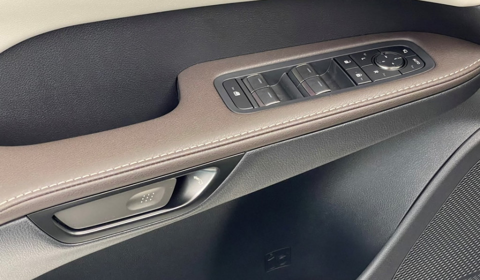LEXUS RX 450h+ Comfort E-FOUR