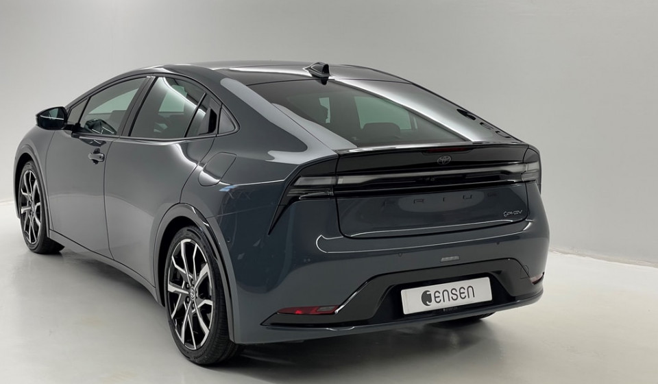 TOYOTA PRIUS Plug-in Hybrid 2.0 HSD Premium