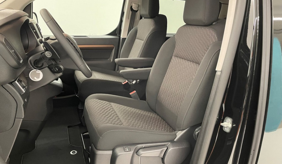 TOYOTA PROACE VERSO Camper light