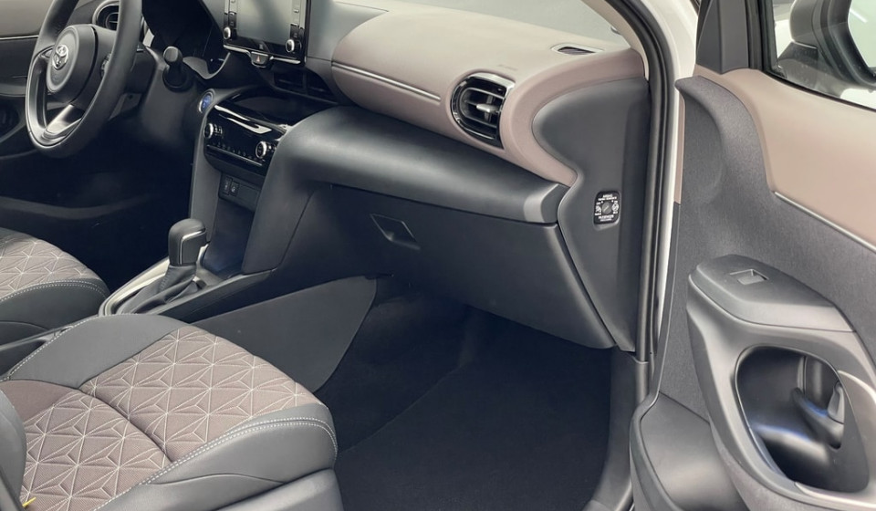 TOYOTA YARIS CROSS Hybrid 1.5 HSD Elegant AWD-i