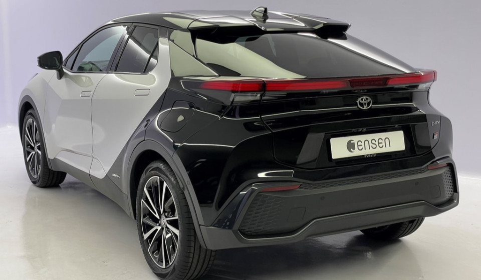 TOYOTA C-HR Hybrid 2.0 GR Sport Premiere AWD-i