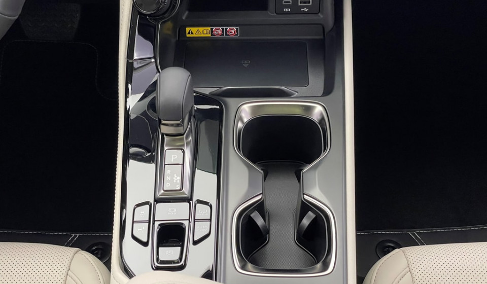 LEXUS NX 450h+ Excellence E-FOUR Plug-in-Hybrid