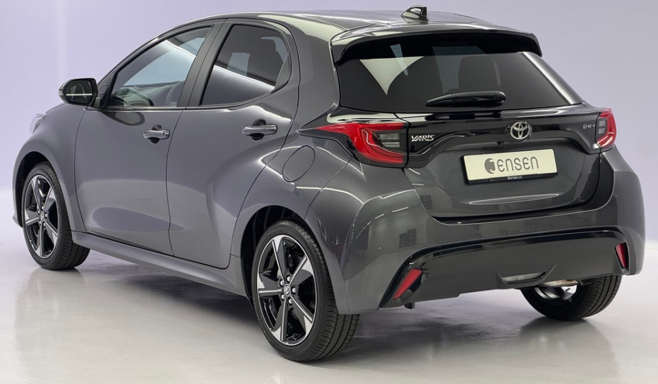 TOYOTA Yaris Hybrid 1.5 Premium