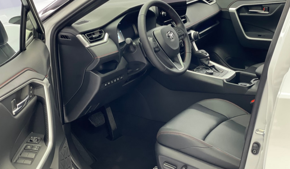 TOYOTA RAV-4 Plug-in Hybrid 2.5 Platinum AWD-i