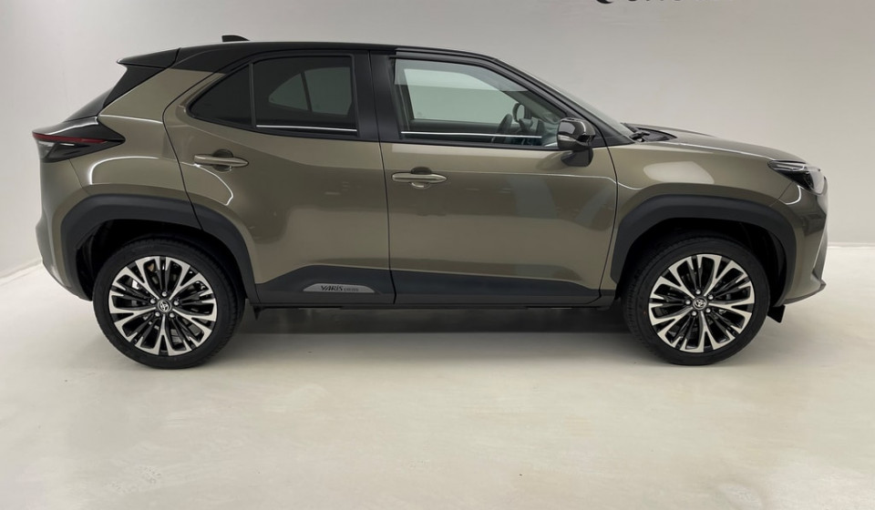 TOYOTA YARIS CROSS Hybrid 1.5 HSD Elegant AWD-i