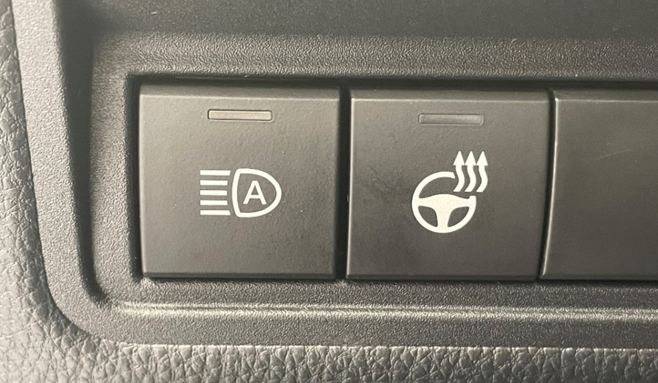 TOYOTA Yaris Hybrid 1.5 GR Sport