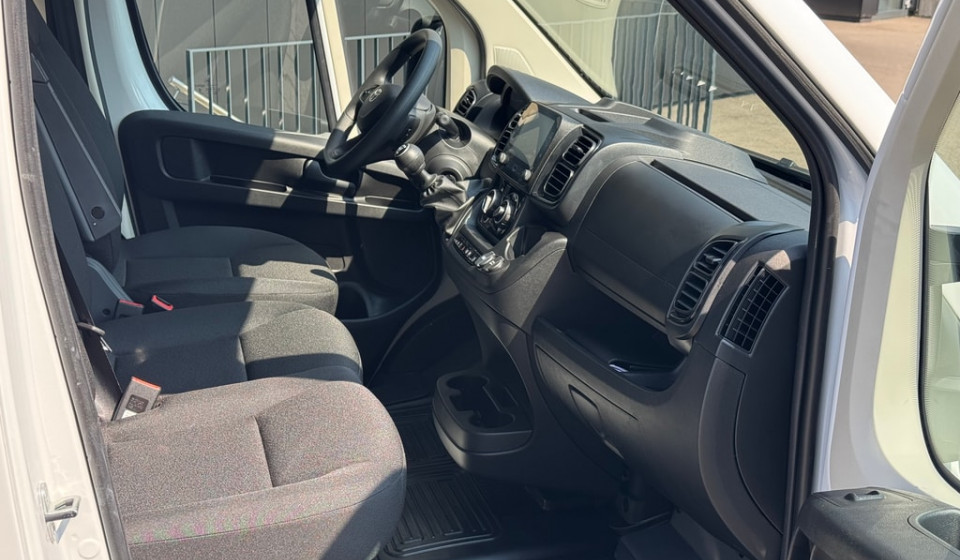 TOYOTA Proace Max Werksbrücke L3 H1 2.2 D Active 3.5t Heavy