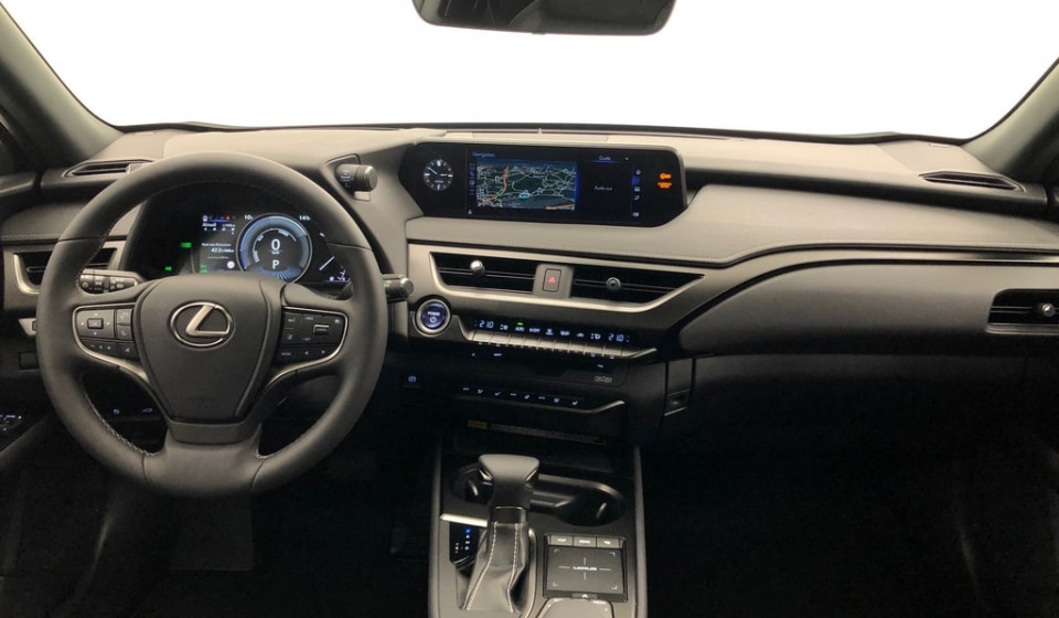 LEXUS UX 250h Excellence E-FOUR
