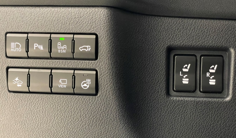 LEXUS NX 300h Excellence AWD