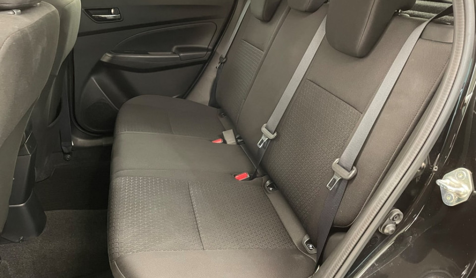 SUZUKI SWIFT 1.2 Generation Top Hybrid