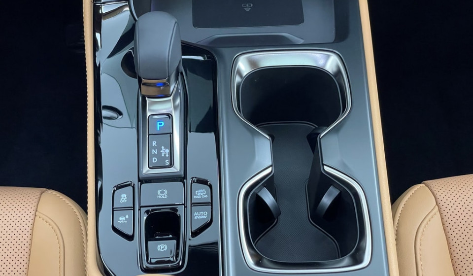 LEXUS NX 450h+ Excellence E-FOUR