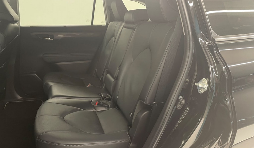 TOYOTA Highlander Hybrid 2.5 HSD Premium AWD-i