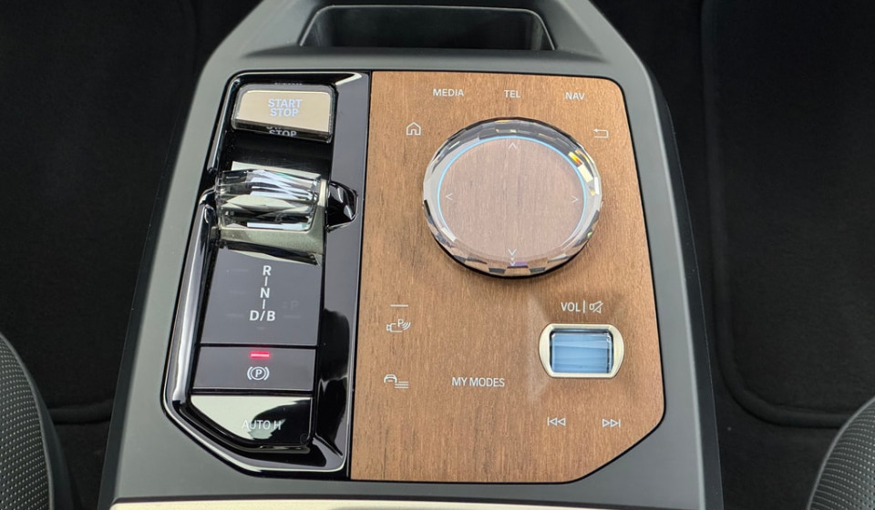 BMW iX I20 xDrive40