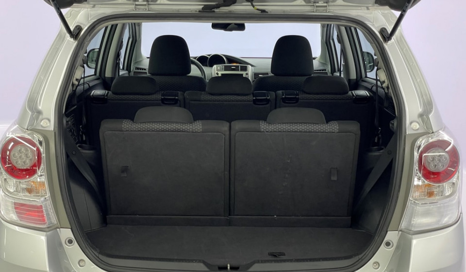 TOYOTA Verso 1.8 Sol