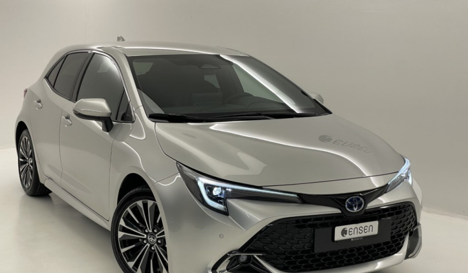 TOYOTA Corolla 2.0 HSD Trend e- CVT