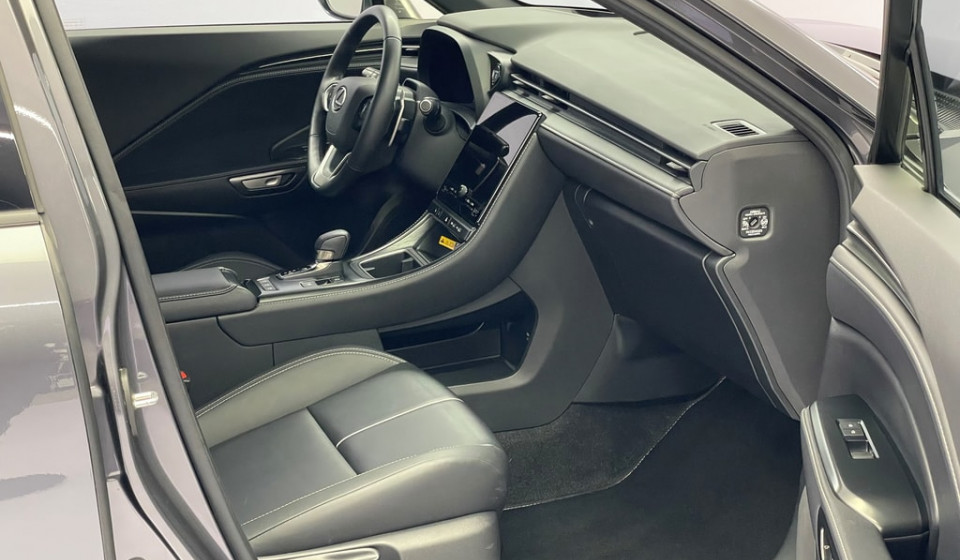 LEXUS LBX 1.5 Relax E-FOUR Voll-Hybrid