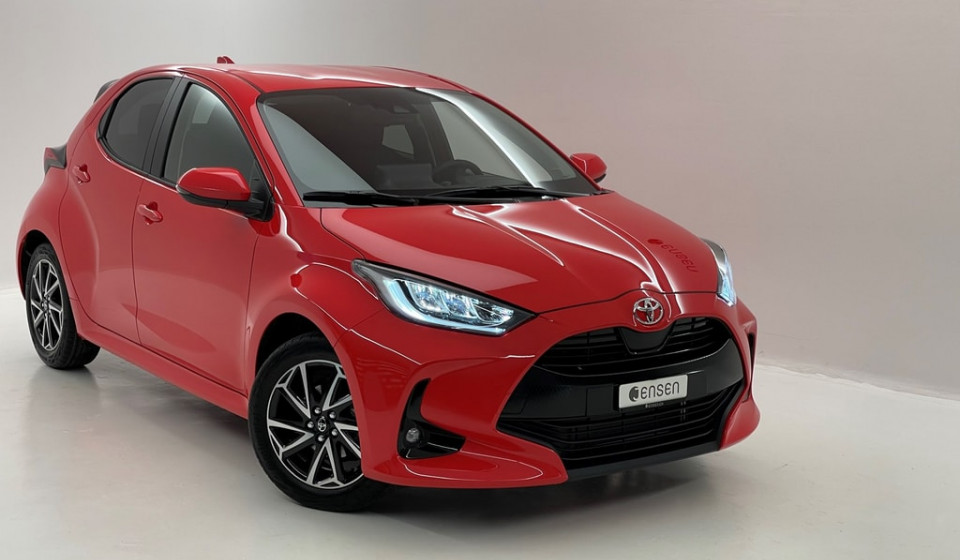TOYOTA YARIS 1.5 Trend