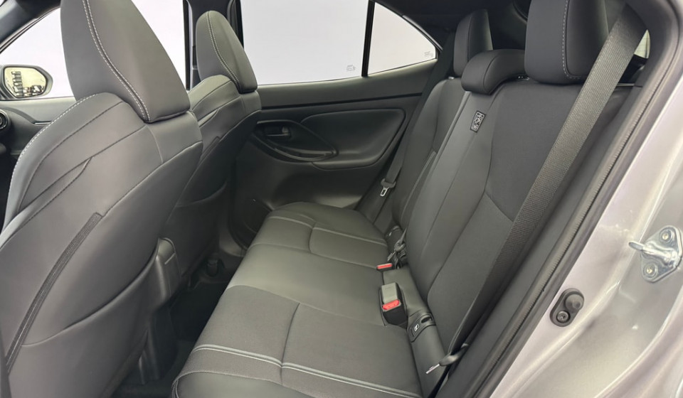 TOYOTA Yaris Cross Hybrid 1.5 Premium AWD-i