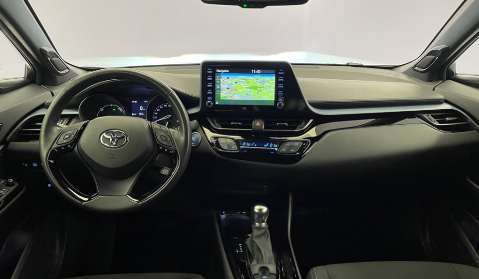 TOYOTA C-HR Hybrid 2.0 Trend