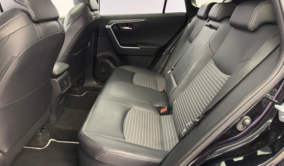 TOYOTA RAV-4 Hybrid 2.5 Black Edition AWD-i