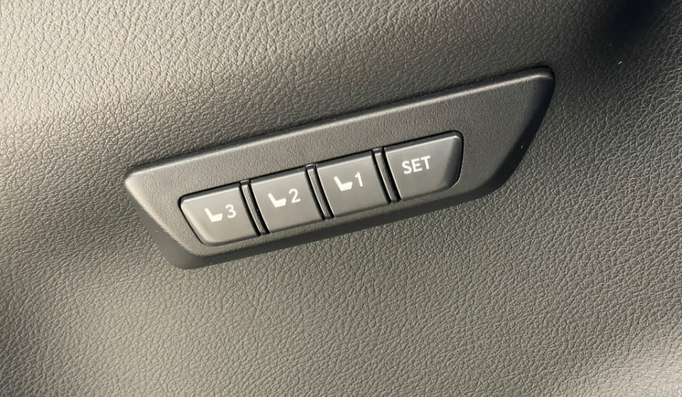 LEXUS NX 300h Excellence AWD