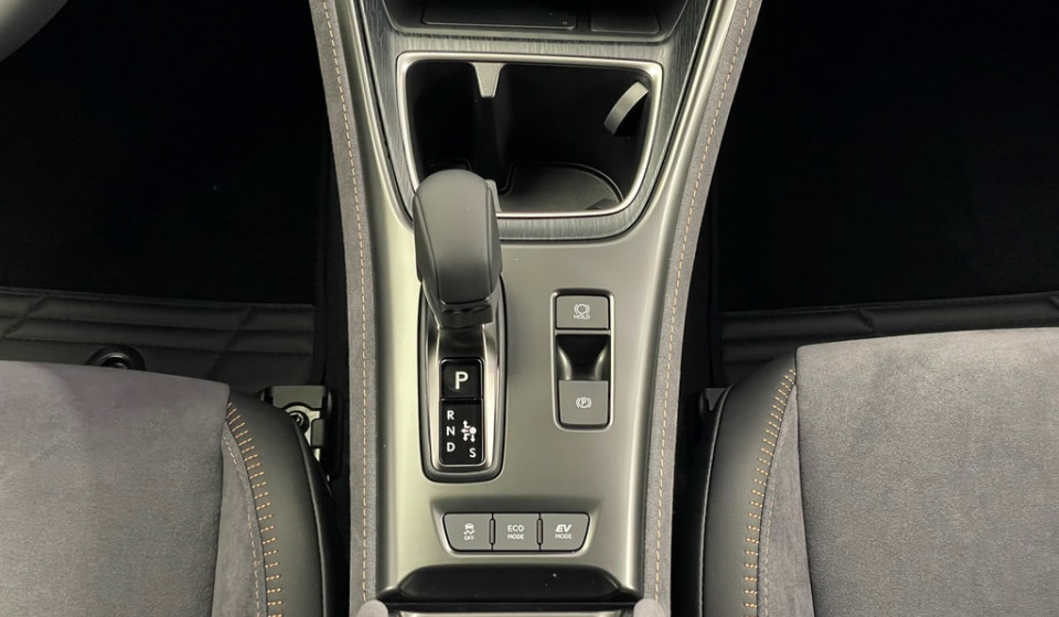 LEXUS LBX 1.5 Cool E-FOUR Voll-Hybrid