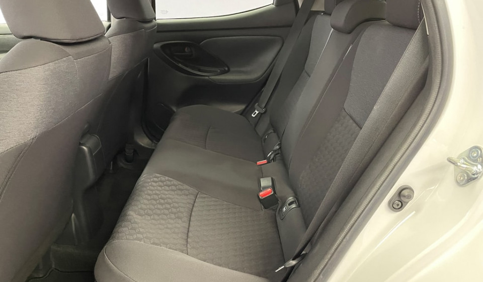 TOYOTA Yaris Hybrid 1.5 Trend