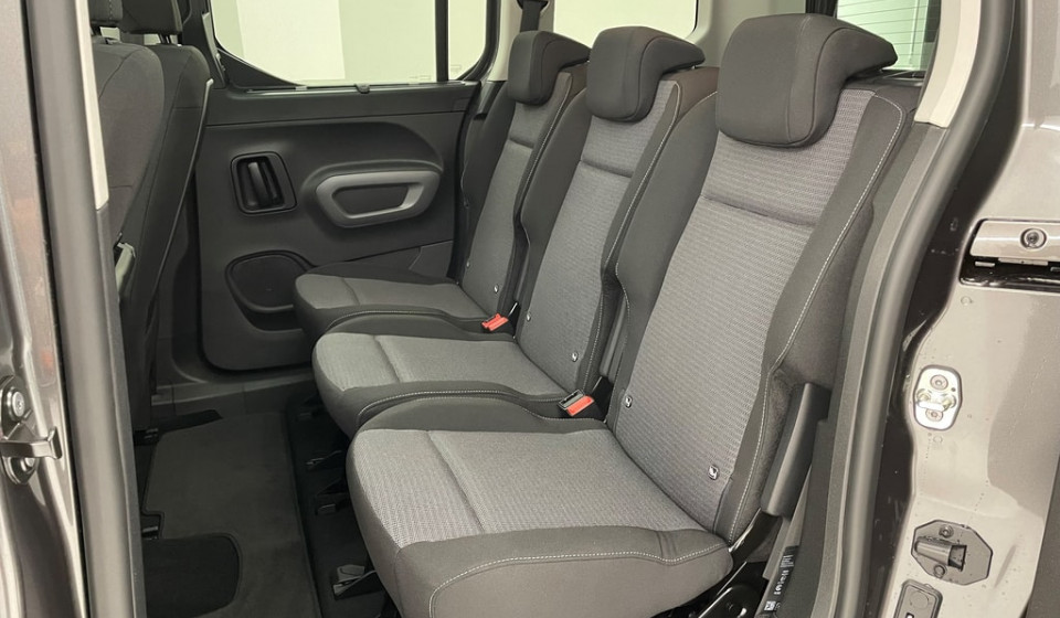 TOYOTA PROACE CITY VERSO L1 Electric 50kWh Style