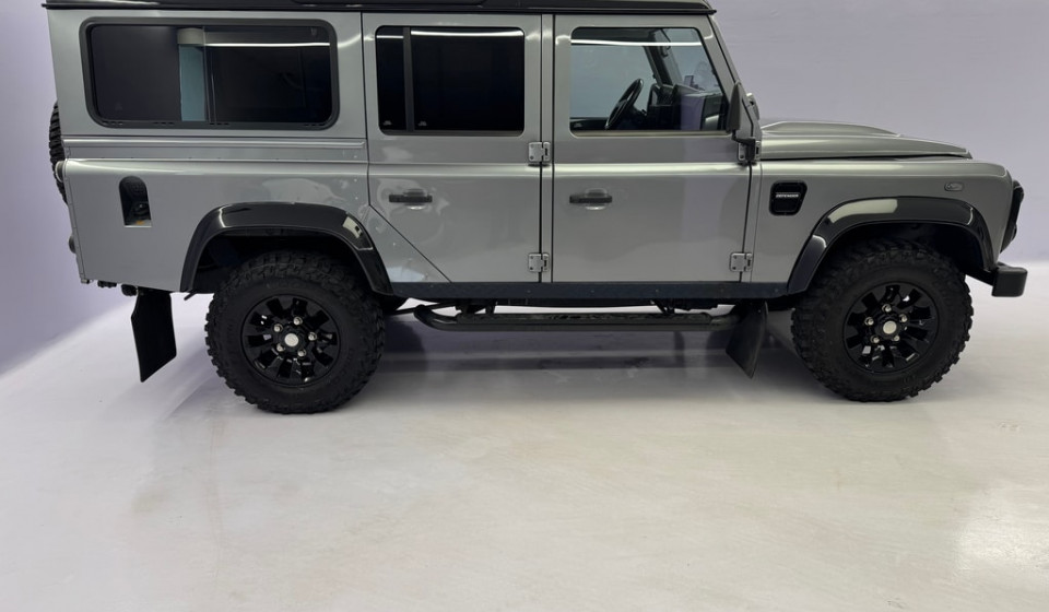 LAND ROVER Defender 110 2.2 TD4 HT