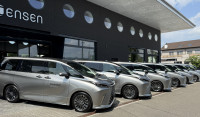 Lexus LM VIP