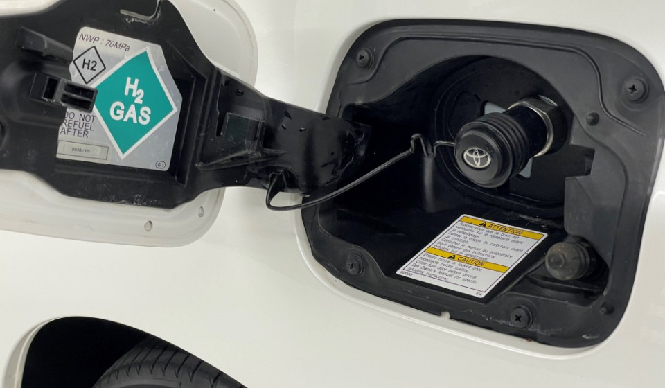 TOYOTA Mirai Fuel cell Premium
