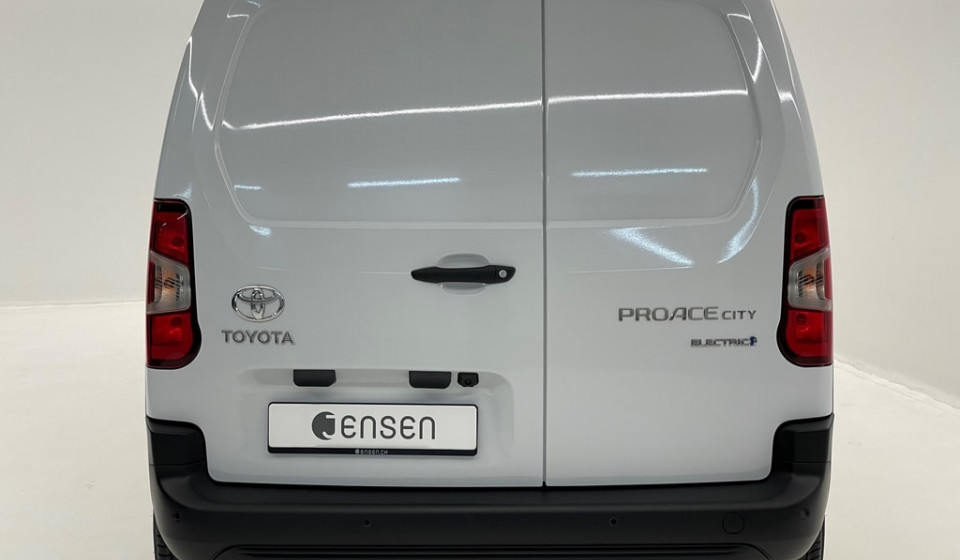 TOYOTA PROACE CITY Van Electric L1 50kWh Active