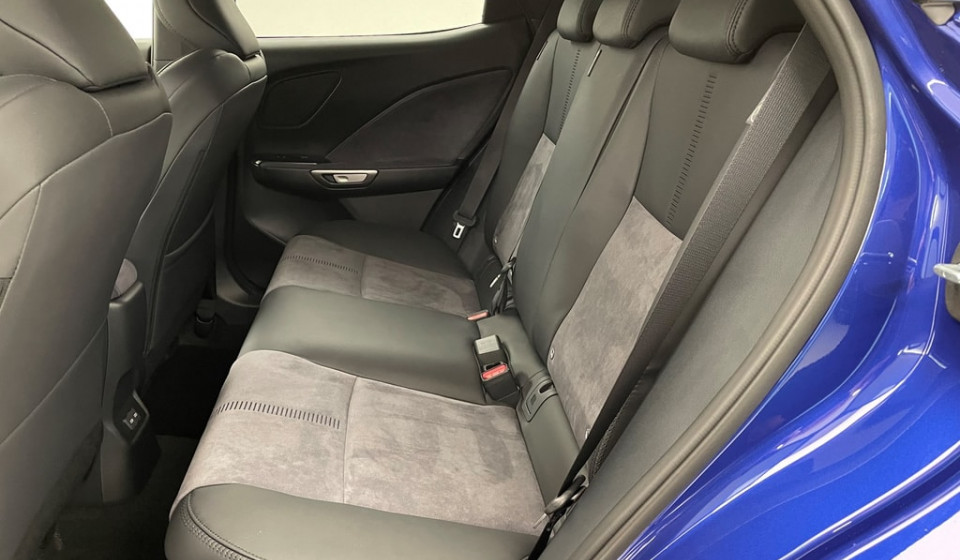 LEXUS LBX 1.5 Original Edition E-FOUR Voll-Hybrid