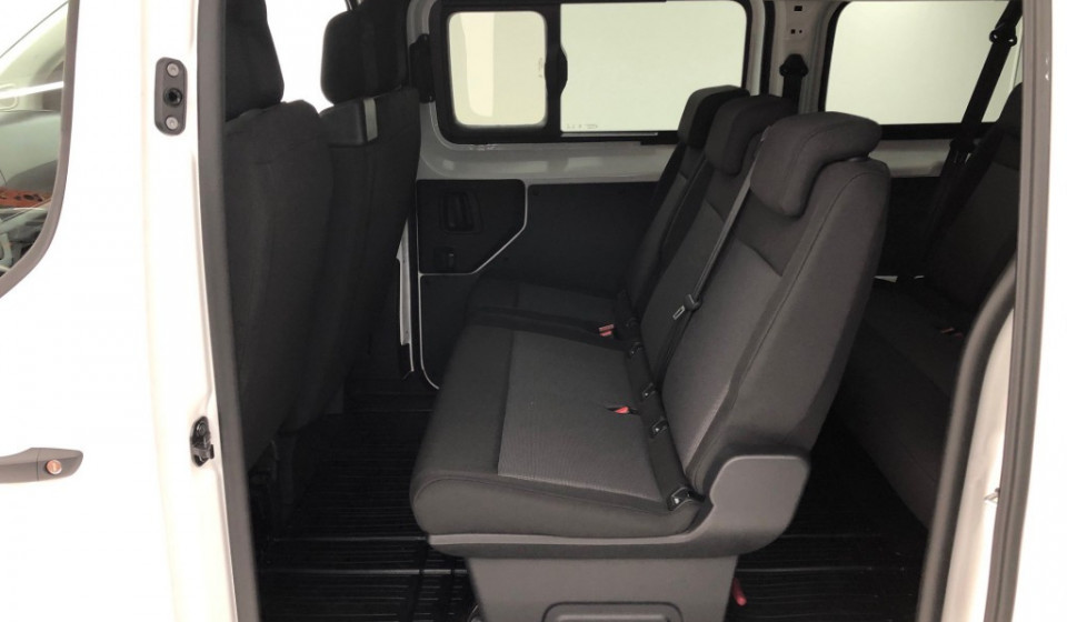 TOYOTA Proace Verso 2.0 D-4D Combi Long