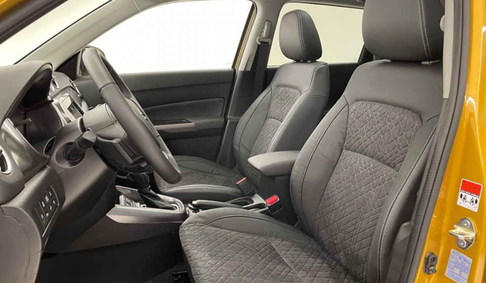 SUZUKI Vitara 1.5 Hybrid Compact Top  4x4 AGS
